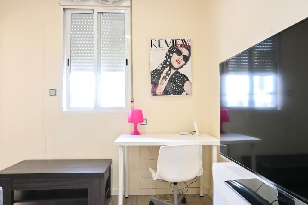 Apartament For Coqueto Temporal De Dos Emb154 Madrid